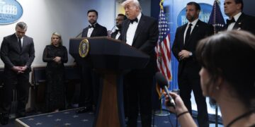 El tiroteo que obligó a evacuar a Trump pone el foco en protocolos de seguridad nacional