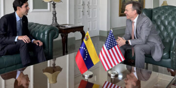 Llega a Venezuela John Barrett, nuevo encargado de negocios de Estados Unidos