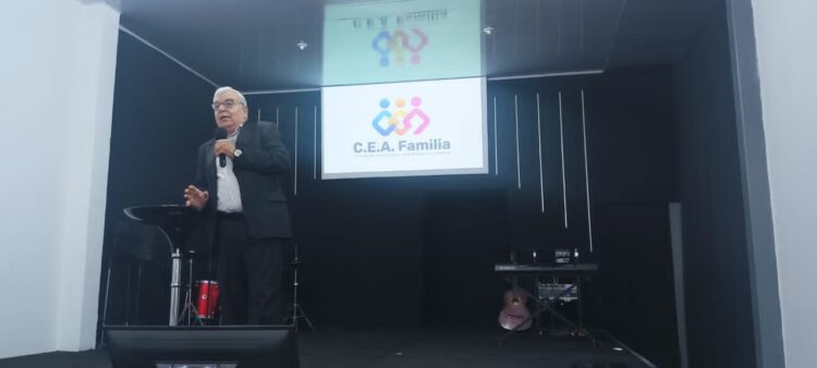 Pastor Rubén Hernández: El CEAF una gran idea inédita en esta comunidad