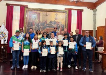 Condecorados deportistas de ajedrez en Mérida