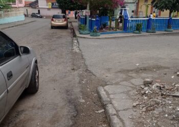 Se agrava situación de escasez de agua potable en sector La Ciénaga por trabajos paralizados