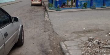 Se agrava situación de escasez de agua potable en sector La Ciénaga por trabajos paralizados