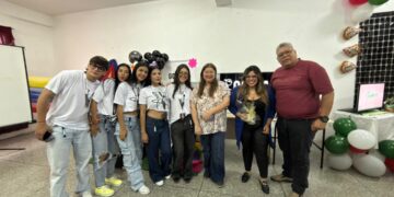 Brand Burst: El «estallido» creativo que redefine el diseño de marcas en el IUTIRLA Valera