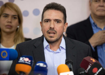 Diputados creen que elecciones con garantías pasan por cambios institucionales