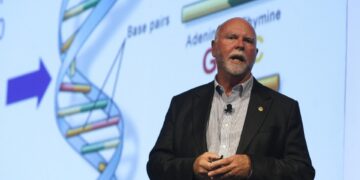El científico Craig Venter, ‘padre’ del genoma humano, muere a los 79 años