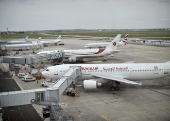 Los aeropuertos de la UE alertan de una «crisis sistémica» de combustible si no se reabre el estrecho de Ormuz en tres semanas