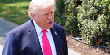 Trump defiende que «tiene derecho» a estar en desacuerdo con el papa