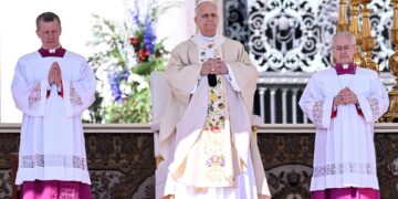 León XIV convoca una vigilia de oración por la paz en el Vaticano el sábado 11 de abril