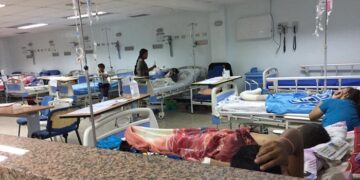 Anuncian rehabilitación de 30 centros médicos en medio de persistente crisis hospitalaria en Venezuela