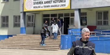 Turquía bloquea cientos de cuentas que incitan a la violencia tras tiroteos en escuelas