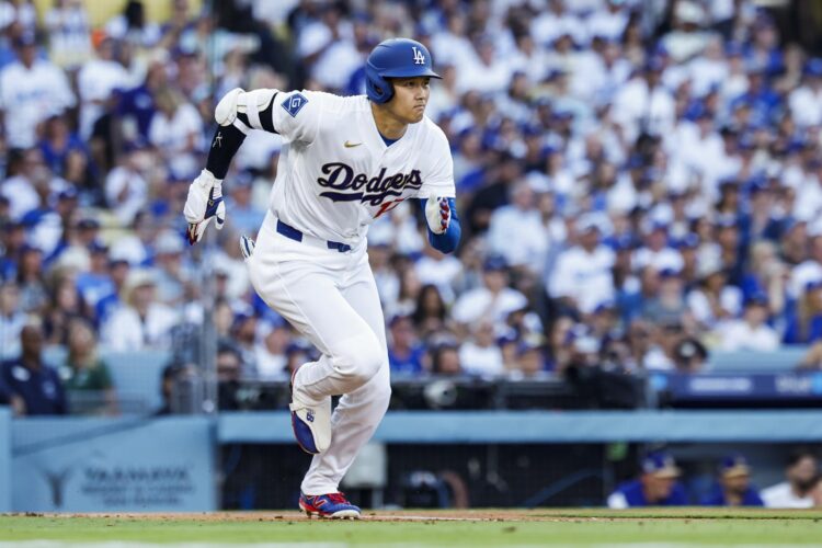 El japonés Shohei Ohtani durante el partido de los Dodgers ante Arizona Diamondbacks el pasado 26 de marzo. EFE/EPA/CHRIS TORRES