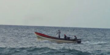 Reportaron vuelco de lancha en Chichiriviche: siete personas resultaron heridas, entre ellas tres menores