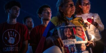 Familias cumplen 90 días de vigilia clamando por la liberación de presos políticos en Venezuela