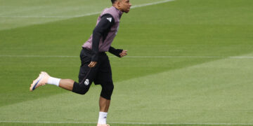 Mbappé vuelve a la convocatoria para el Real Madrid-Oviedo