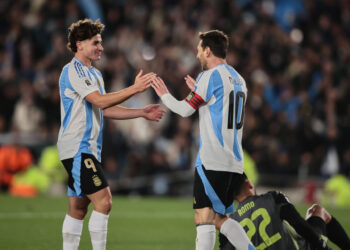Messi, Álvarez y varias novedades en la prelista de Argentina para el Mundial 2026
