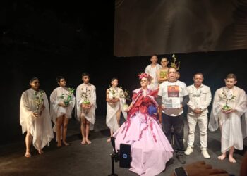 DANZA CONTEMPORÁNEA, DRAMATURGIA Y SIMBOLISMO  EN EL TNJ VALERA  |  Por: Libertad León González