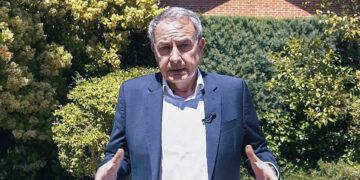Zapatero, primer presidente del gobierno español imputado en un caso de posible corrupción