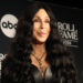 Cher cumple 80 años desafiando el tiempo como gran diva de la cultura pop
