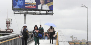 Los colombianos, listos para ir a las urnas y votar por el sucesor del presidente Petro