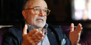 El CEO de los Latin Grammy se desmarca del ‘streaming’: «No premiamos la popularidad»