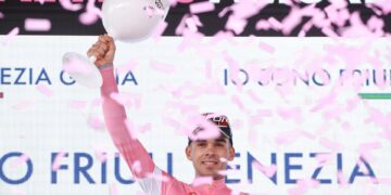 El Giro llega a Italia para afrontar los primeros exámenes por la general