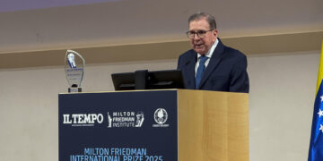Edmundo González Urrutia insta a crear condiciones para unas presidenciales en Venezuela