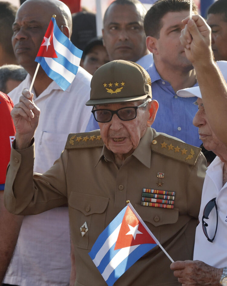 Fotografía de archivo del expresidente de Cuba Raúl Castro. EFE/ Ernesto Mastrascusa