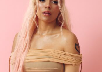 Los American Music Awards premiarán a Karol G por su Excelencia como Artista Internacional