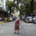 Hambre, enfermedades y abandono estatal: los adultos mayores luchan por sobrevivir en Venezuela
