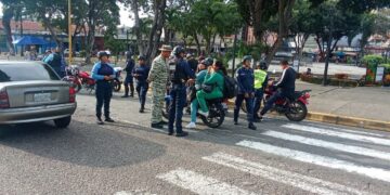 Despliegan operativo de concienciación vial para motorizados en El Vigía