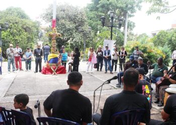 Mérida celebró la Cruz de Mayo con cantos y oraciones por la siembra