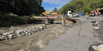 Gobierno de Mérida atiende afectaciones viales tras intensas lluvias 