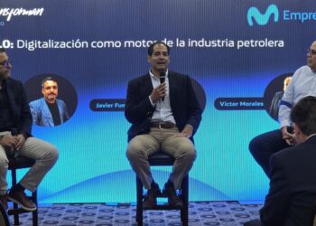 Movistar Empresas abordó el impacto de la IA y la innovación en la industria petrolera durante segundo encuentro Voces que Transforman