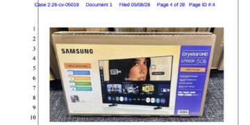 Samsung niega haber usado sin autorización la imagen de Dua Lipa, tras demanda millonaria