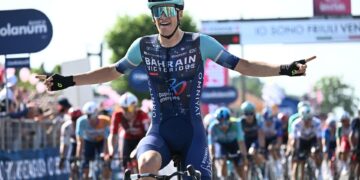 Segaert se lleva el premio a la astucia en Novi Ligure, Afonso sigue de rosa