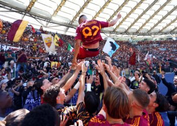 2-0. Mancini acerca al Roma a la ‘Champions’ con doblete