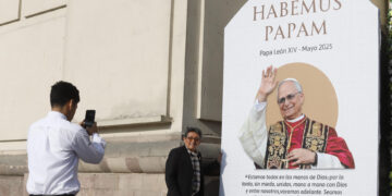 León XIV, un papa en busca de la unidad en la Iglesia en su primer año de pontificado