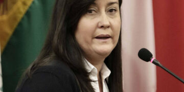 Rocío San Miguel regresa a Venezuela para atender actuaciones judiciales pendientes
