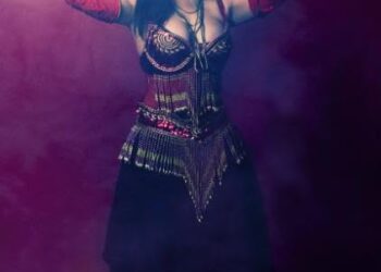 La bailarina Larissa Vesci presenta su taller “El Cinturón de Afrodita”