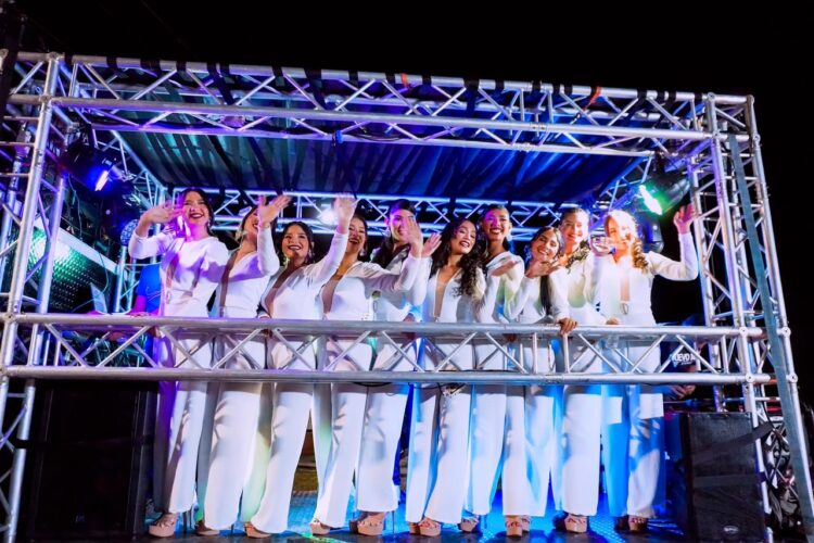 Las candidatas al reinado de las venideras ferias de la Virgen del Carmen de Sabana de Mendoza.