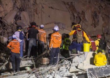 La OMS recuerda que las primeras 72 horas tras los terremotos son críticas para salvar vidas