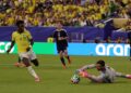 0-3. Brasil sonríe por partida doble: liderato y regreso de Neymar