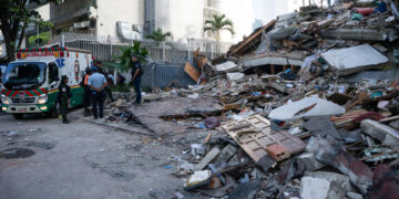 México envía rescatistas y personal médico a Venezuela tras fuertes terremotos