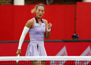 Zheng frena la remontada de Solana Sierra en Bad Homburg