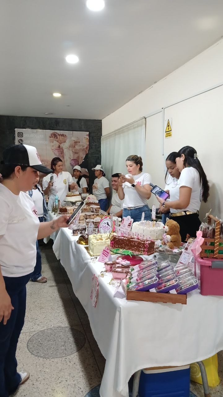 El 1er Cake Picnic Valera dinamiza el sector repostero local con masiva asistencia