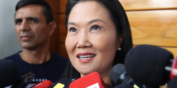 Fujimori mantiene ventaja de 1.303 votos sobre Sánchez en el balotaje presidencial en Perú