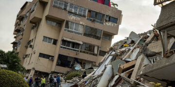 Portugal eleva a 7 nacionales y 44 lusodescendientes los muertos por seísmos en Venezuela
