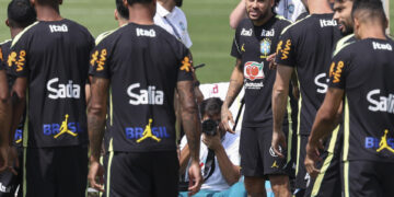 Brasil examina sus grietas en defensa ante Haití