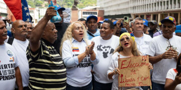Sindicatos piden salida de rectores del CNE y un cronograma para comicios en el país