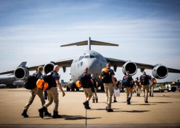 Dieciséis países ya han enviado equipos de rescate para asistir en Venezuela, según la ONU